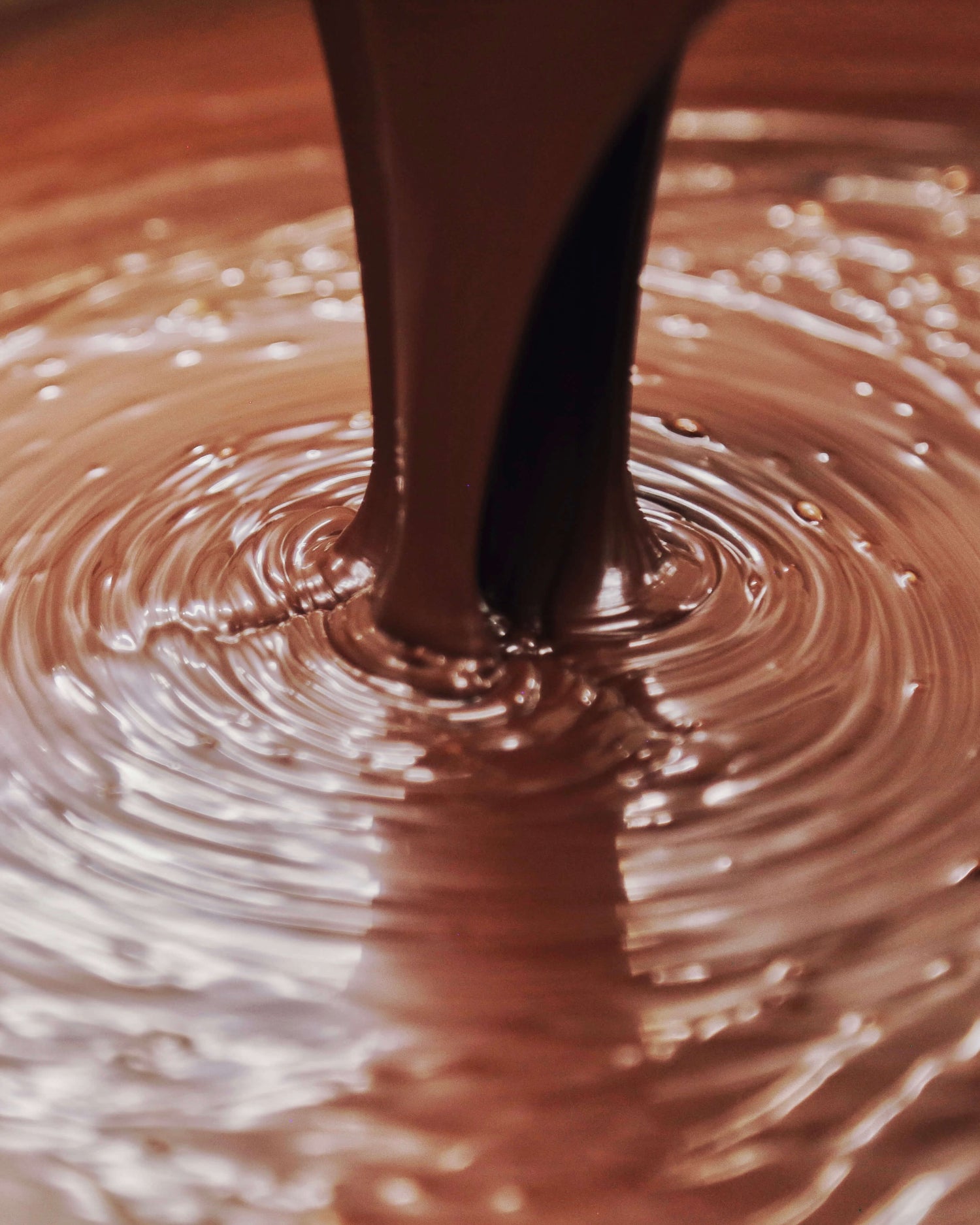 Image of liquid chocolate being poured