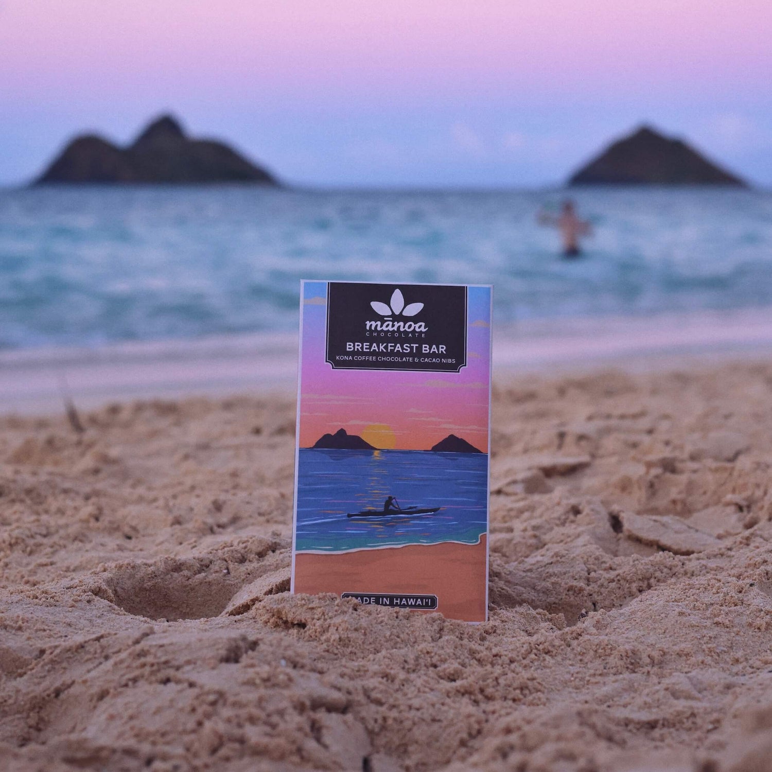 image of packaged breakfast bar on Lanikai Beach